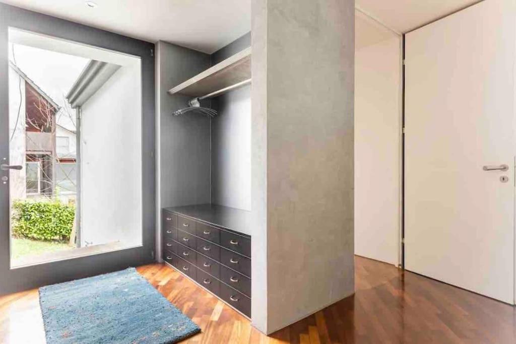 Dättlikon的住宿－Luxury Villa close to Zürich /View/Sauna/Garden，相簿中的一張相片