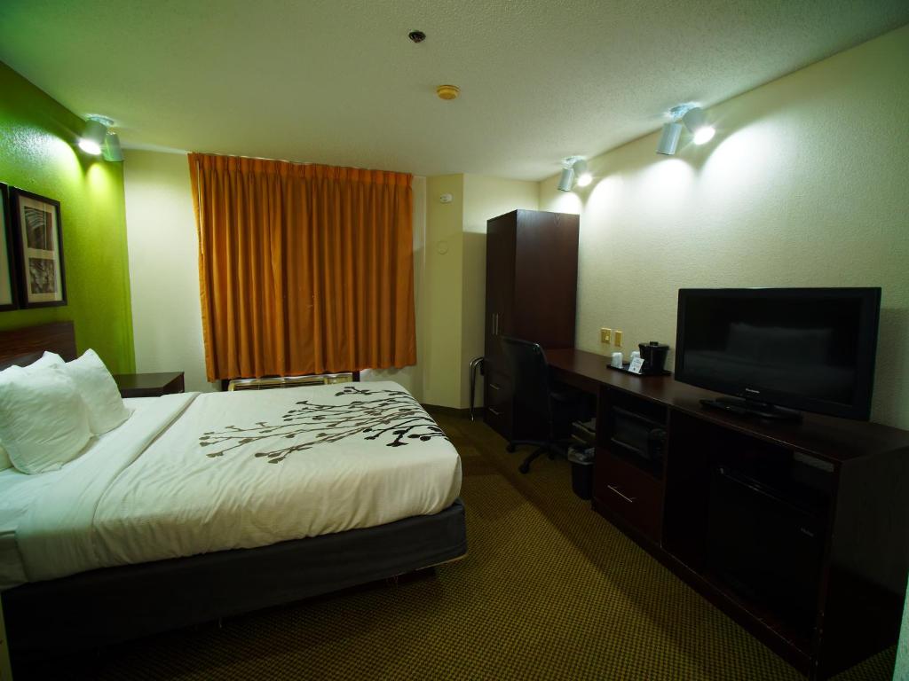 Sleep Inn - Queen Room - No Fumar