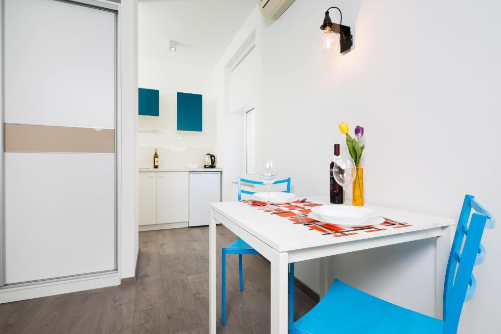 Split Dreams Apartments - 19