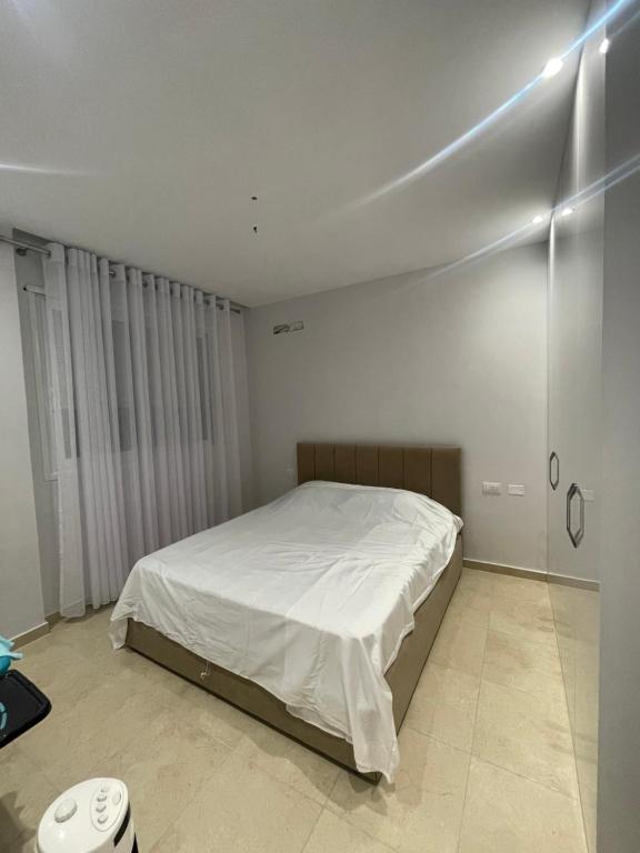 Arjon Apartment - Imazhi 6