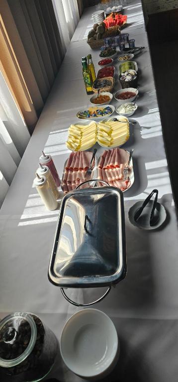 La Familia TYBURA - 8