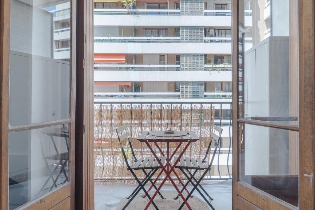 Balkón alebo terasa v ubytovaní Appartement cosy avec balcon