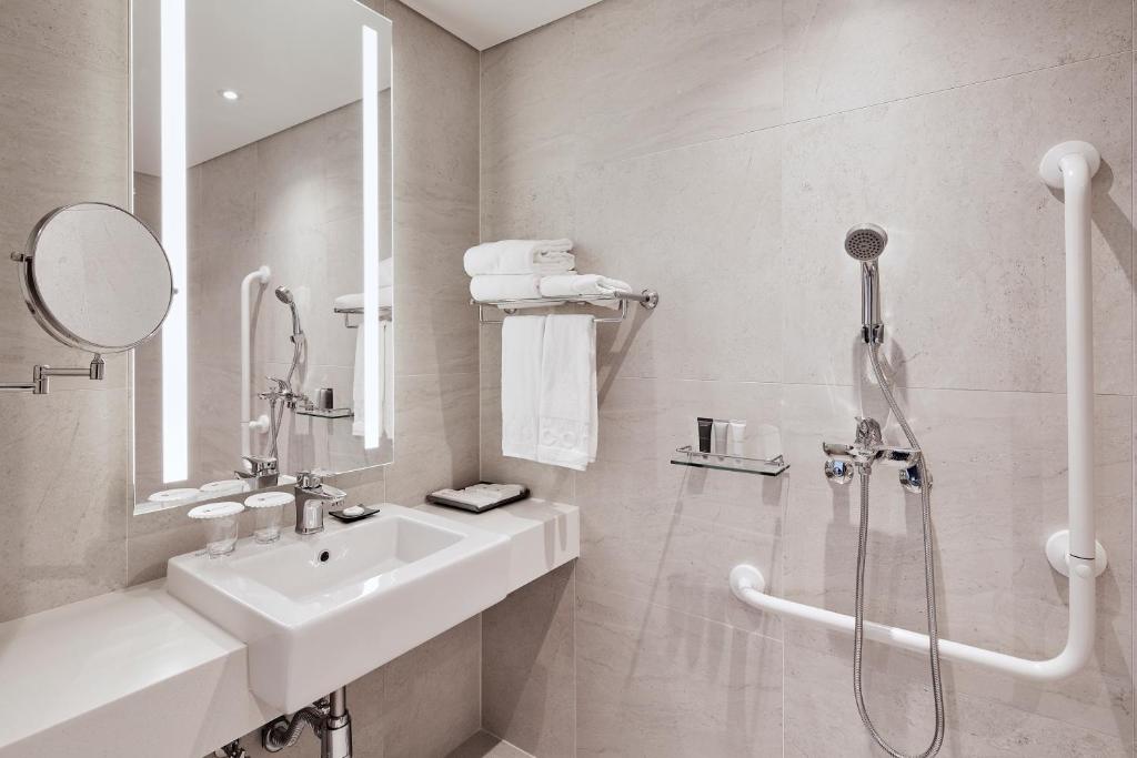 Ramada Encore by Wyndham Gimpo Han River Hotel - Camera Doppia - Accesso Disabili/Non Fumatori