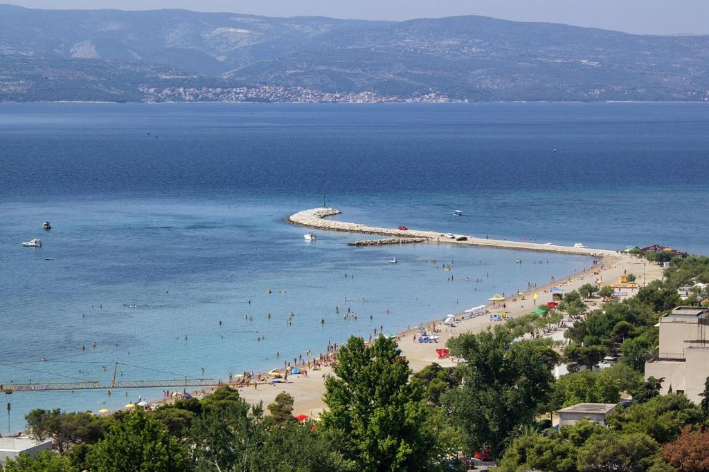 Fotografie z fotogalerie ubytování Apartments by the sea Omis - 2806 v Omiši