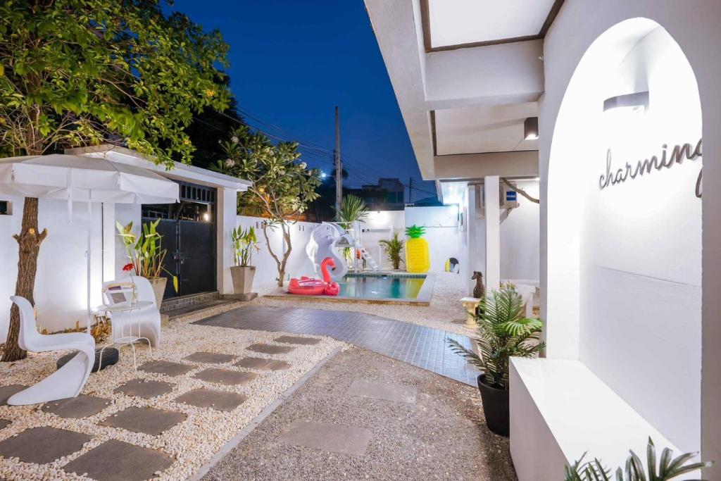Fotografie z fotogalerie ubytování Charming House poolvilla v destinaci Pattaya North