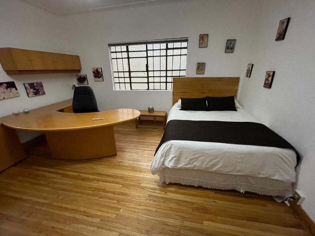 Hostal Roma Condesa - Superior Double Room
