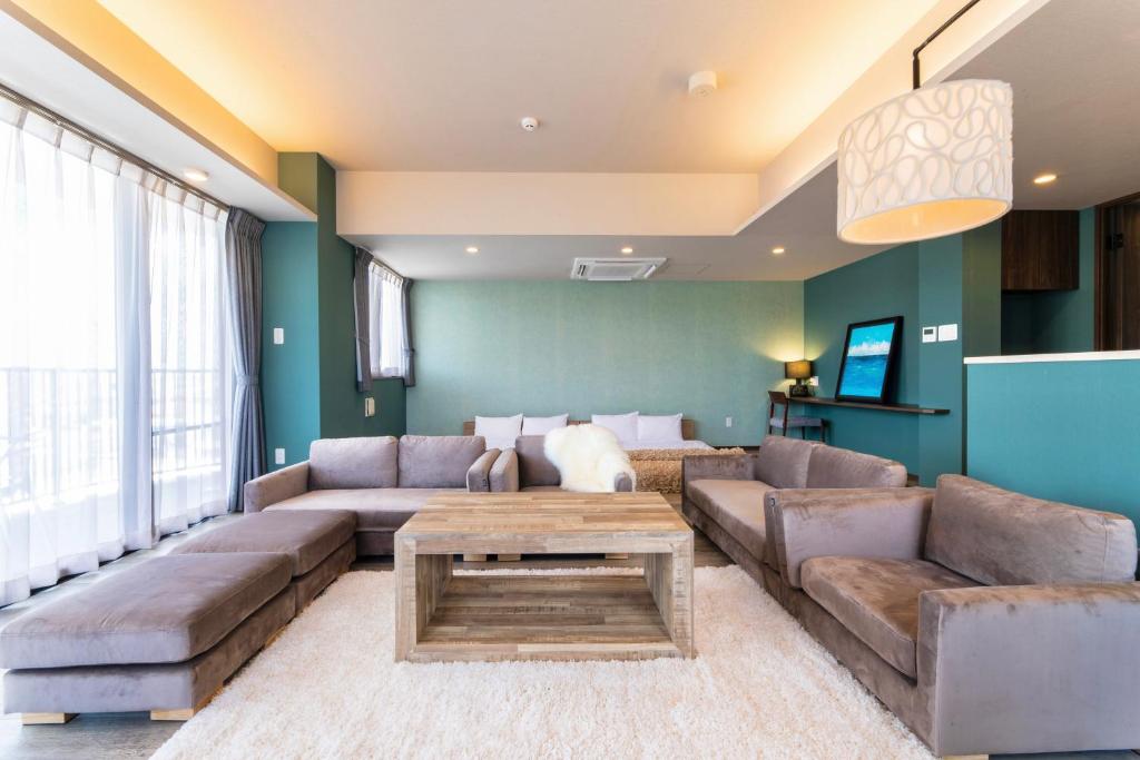 Et opholdsområde på Breaky Hotel