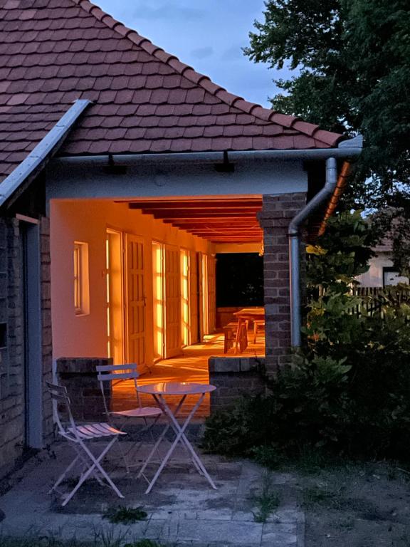Budova, kde se prázdninový dům nachází