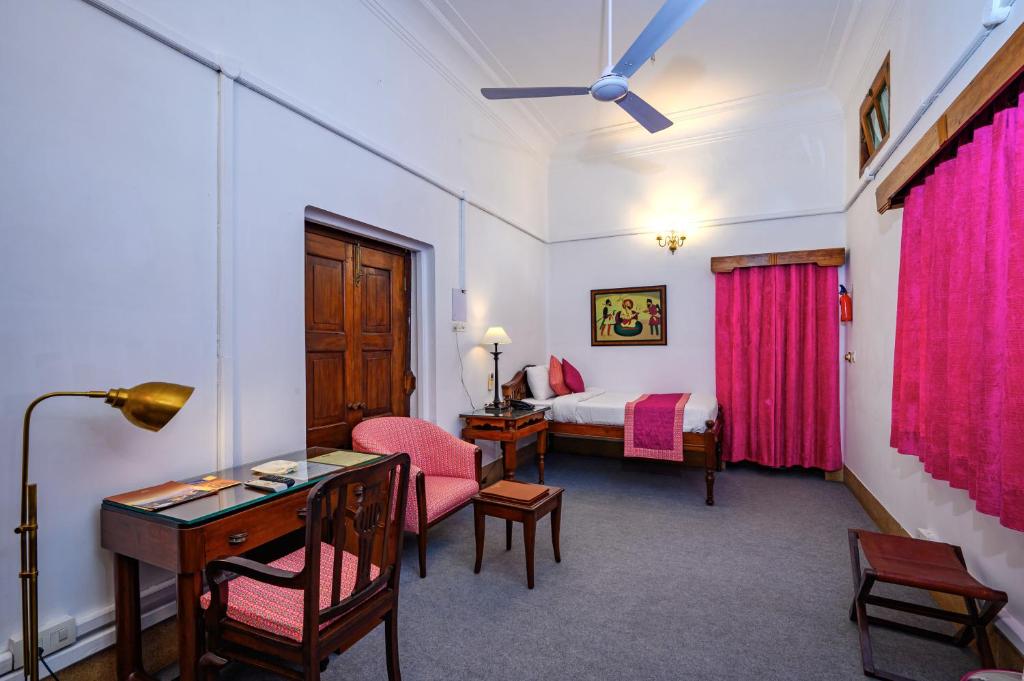 Neemrana's - Baradari Palace - Heritage Solo