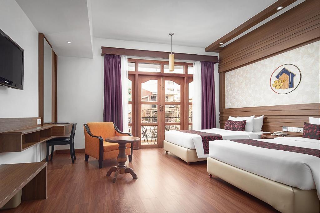 Ohana Phnom Penh Palace Hotel photo