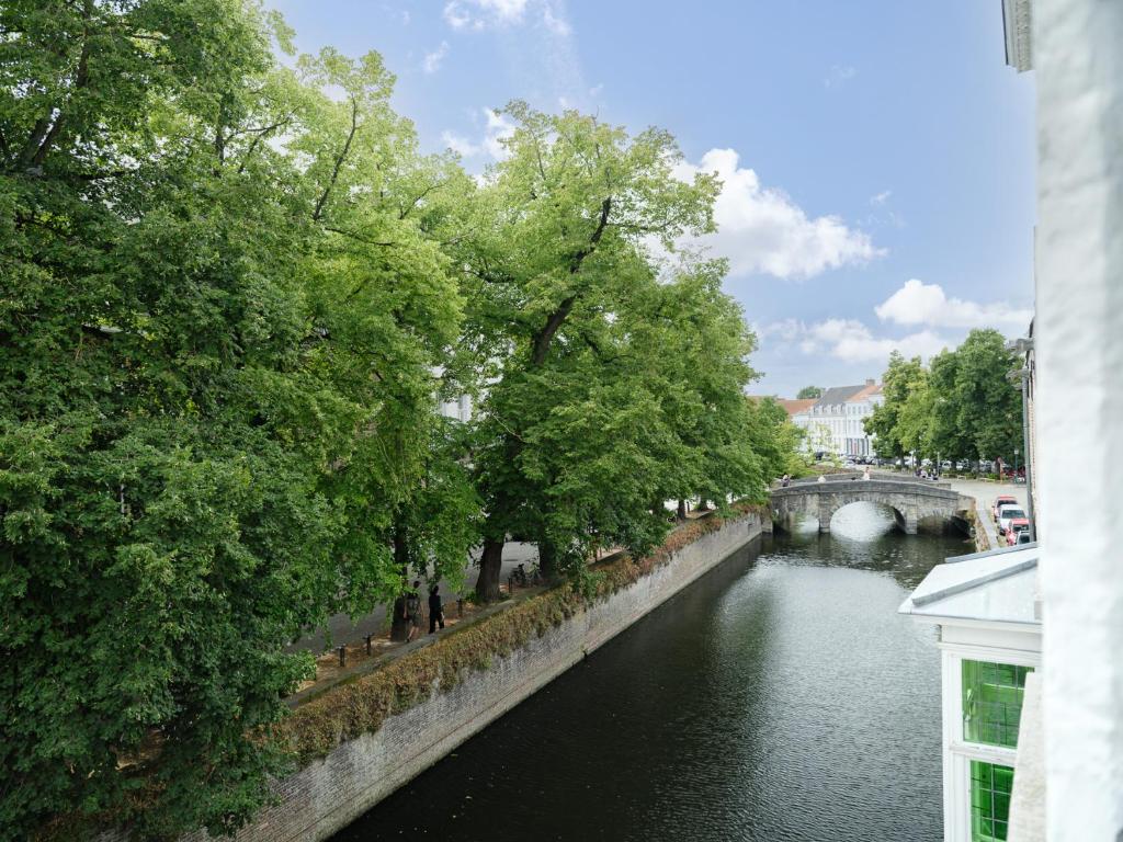 Canal View Hotel Ter Brughe by CW Hotel Collection - Resim 36