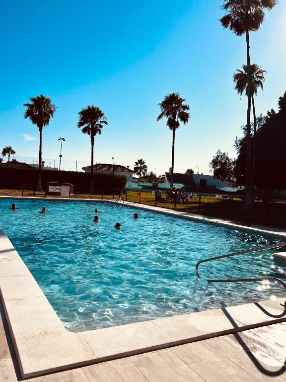 Bazén v ubytovaní Villa Horacia - Playa de la Jara con Piscina alebo v jeho blízkosti