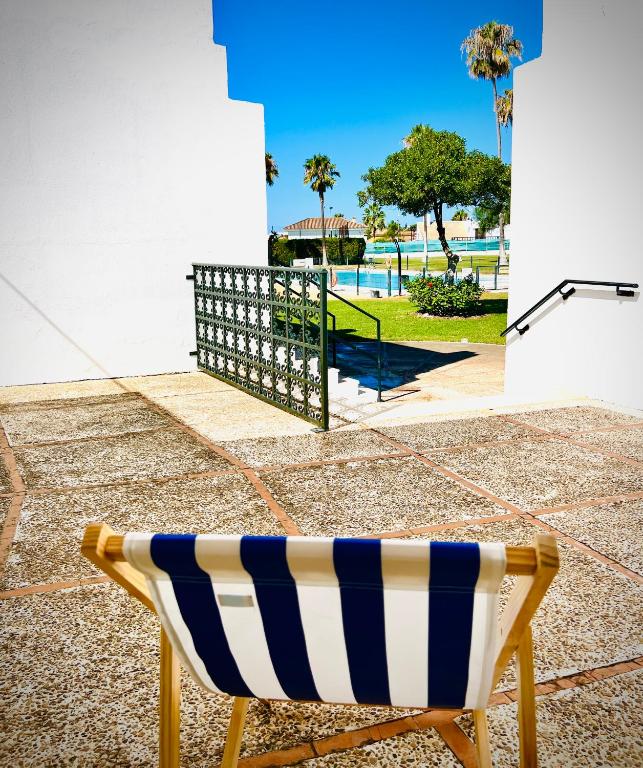 Fotografia z galérie ubytovania Villa Horacia - Playa de la Jara con Piscina v destinácii Sanlúcar de Barrameda