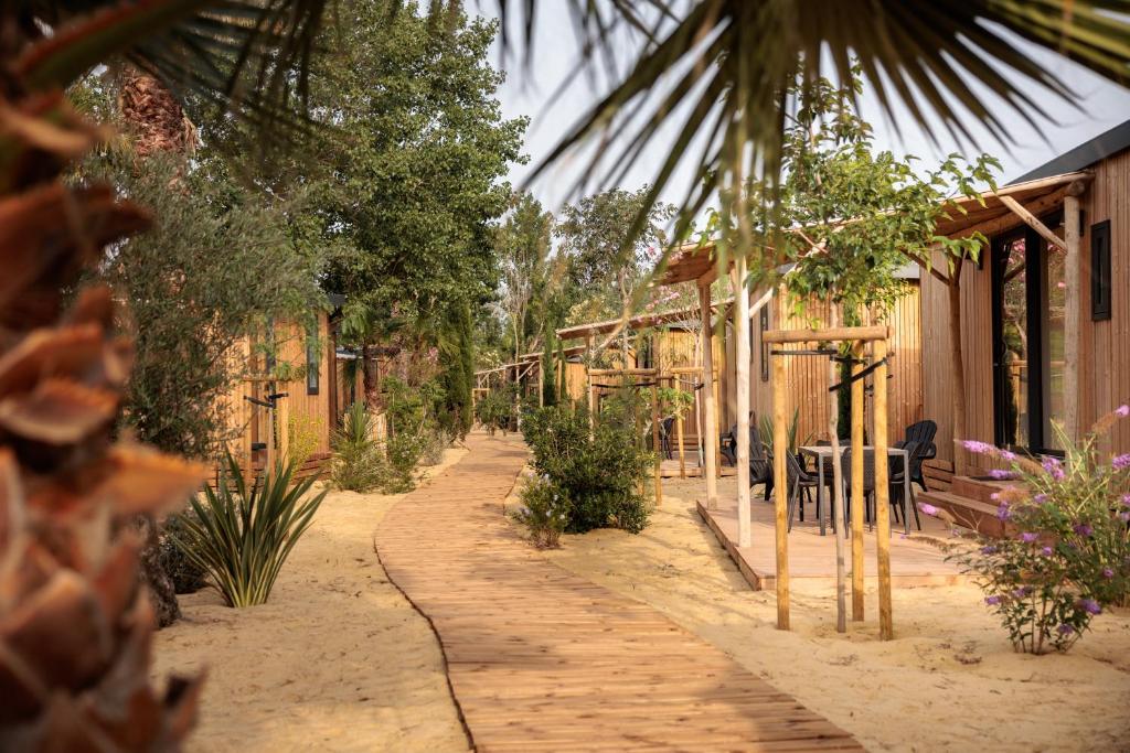 Vonkajšia záhrada v ubytovaní Beach Resort Agde