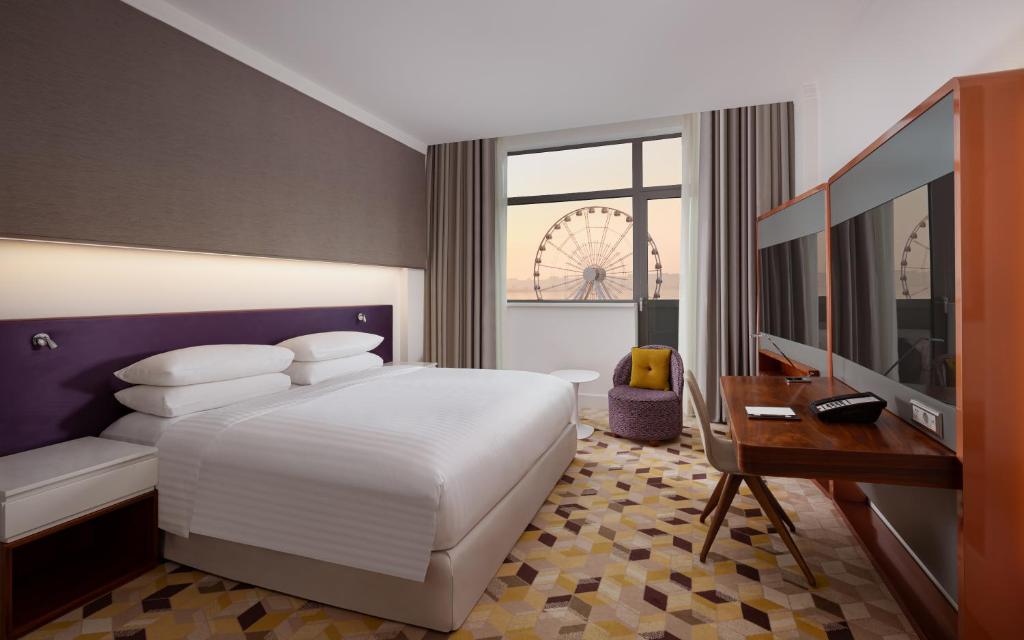 Sheraton Baku Intourist - Habitación De Invitados, Con 1 Rey, Vista Al Mar