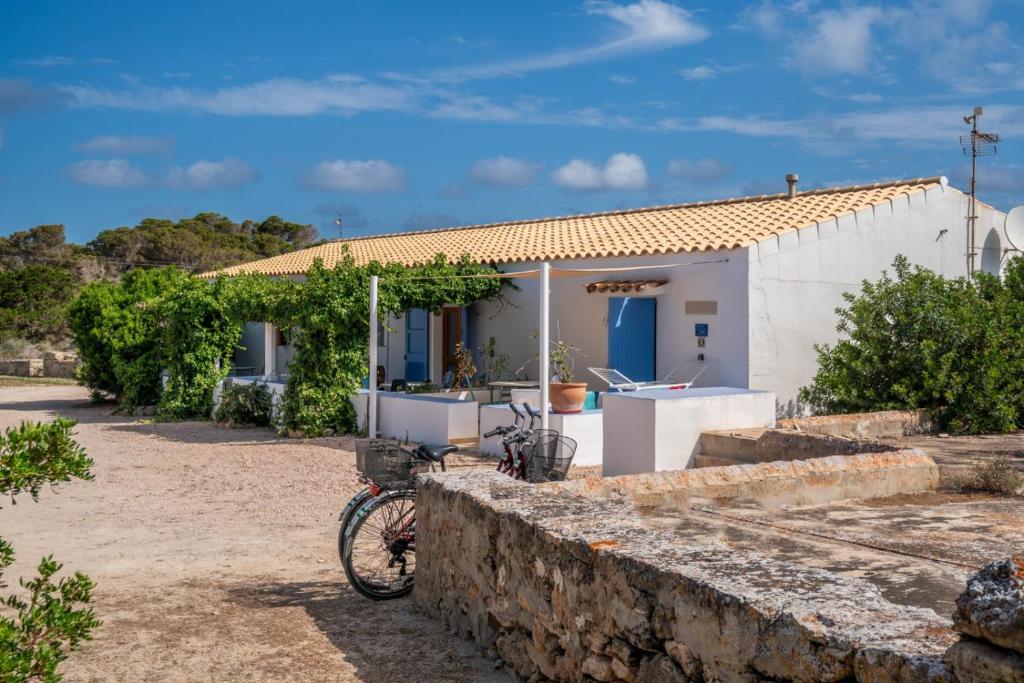 Cas Saliners - Ses Illetes, La Savina – Updated 2023 Prices