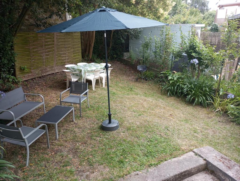 Zahrada ubytování Appartement hyper centre 1 lorient Jardin clos