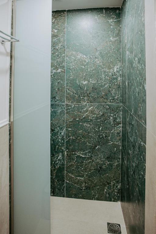 Kúpeľňa v ubytovaní Porta Medina Boutique Hotel