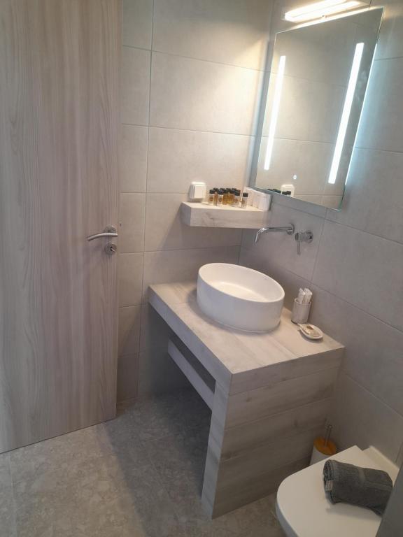 Koupelna v ubytování Sand rooms Antiparos