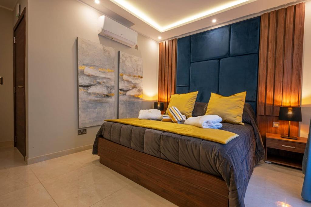 Postel nebo postele na pokoji v ubytování Domus Boutique Hotel