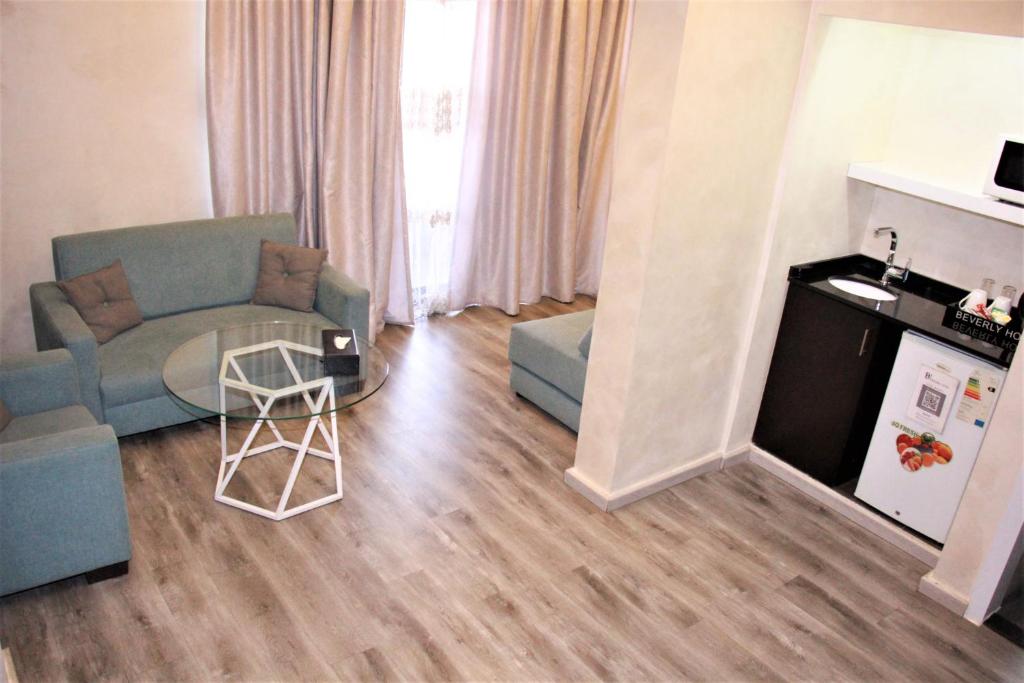 Kuchyň nebo kuchyňský kout v ubytování Beverly Hotel Beirut