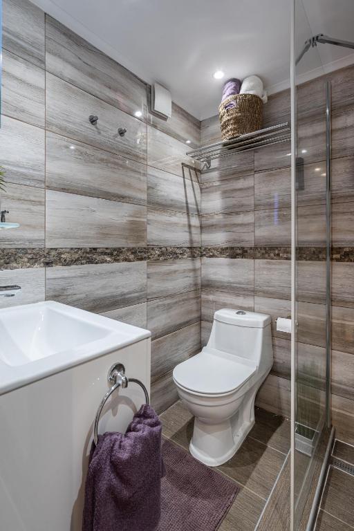 Szent István Apartments - Double Room With Private Bathroom
