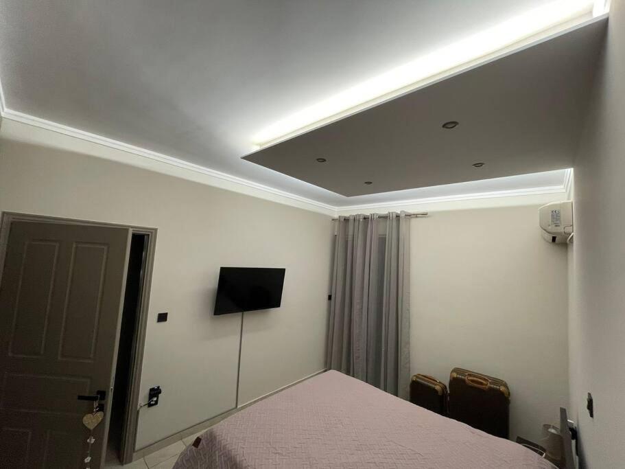 TV a/nebo společenská místnost v ubytování Serenity apartment