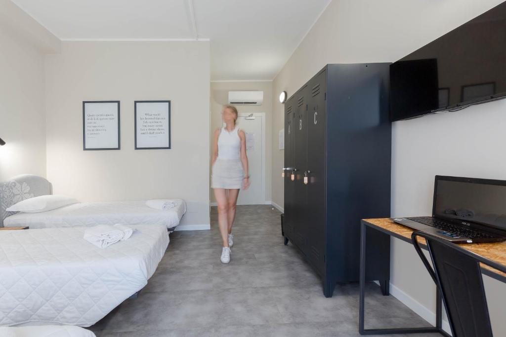 TV a/nebo společenská místnost v ubytování Piccolo Catalunya Hostel