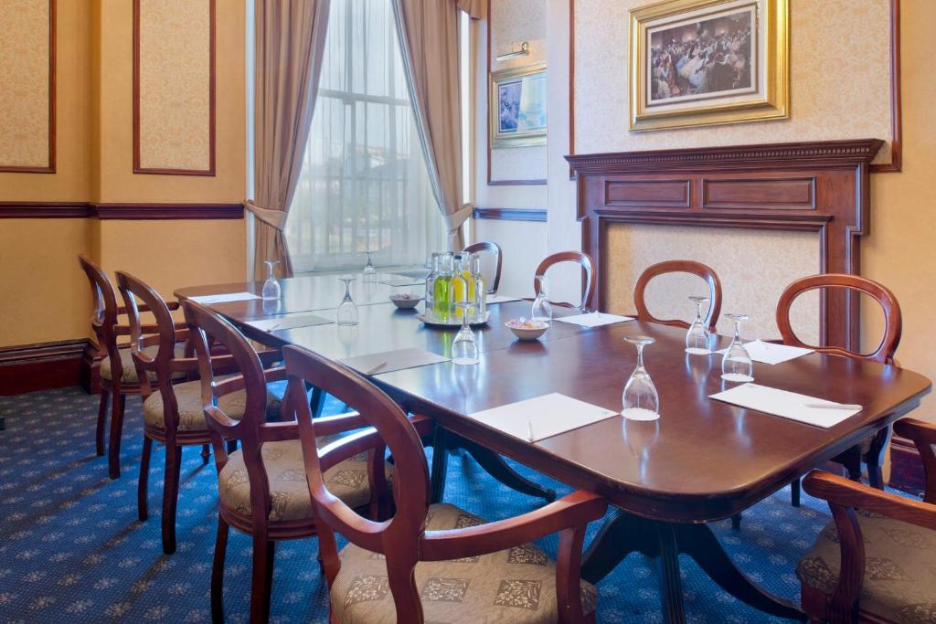 Crowne Plaza - Sheffield by IHG - Resim 28