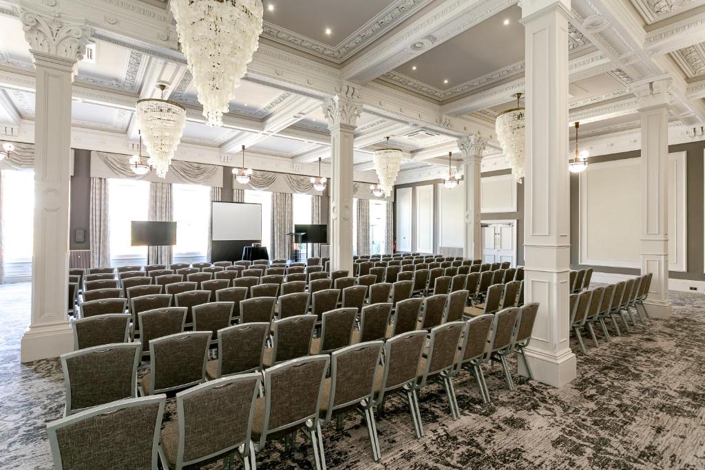 Cedar Court Hotel Harrogate - Resim 6