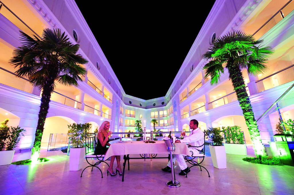 Elinotel Apolamare Hotel