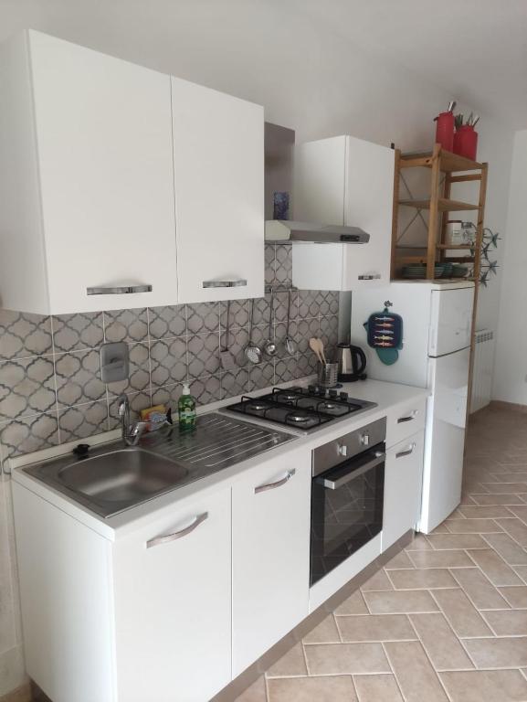 Kuchyň nebo kuchyňský kout v ubytování CASA LACONA