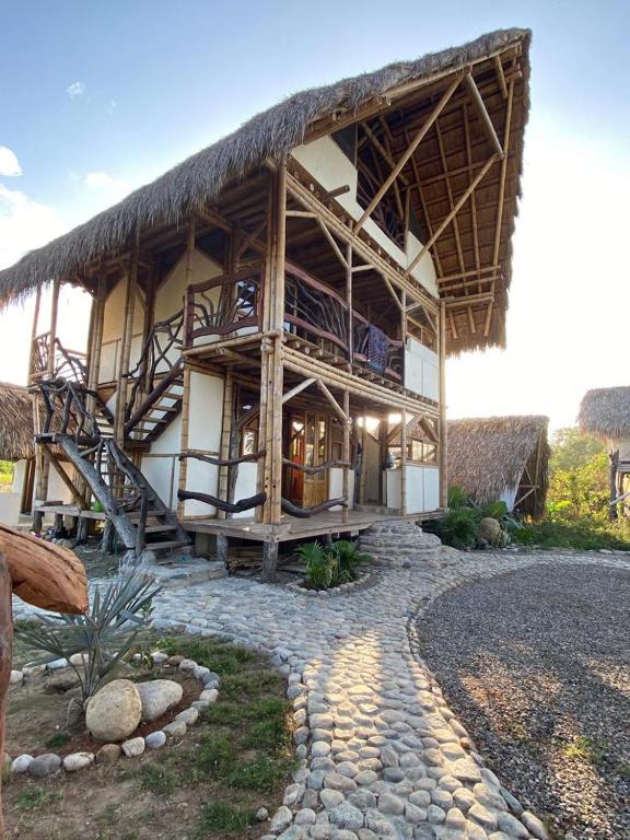 Playa Cataro Boutique Ecolodge A – Photos 1