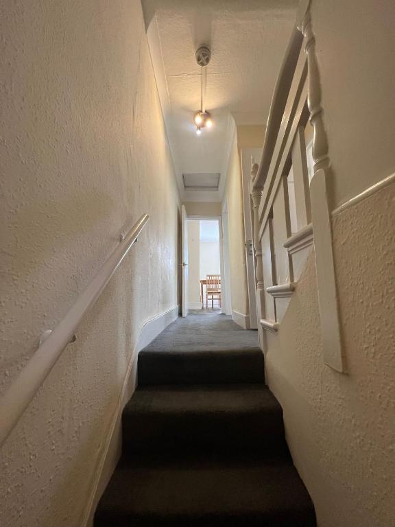 Fotografie z fotogalerie ubytování East london 2 bedroom apartment v Londýně