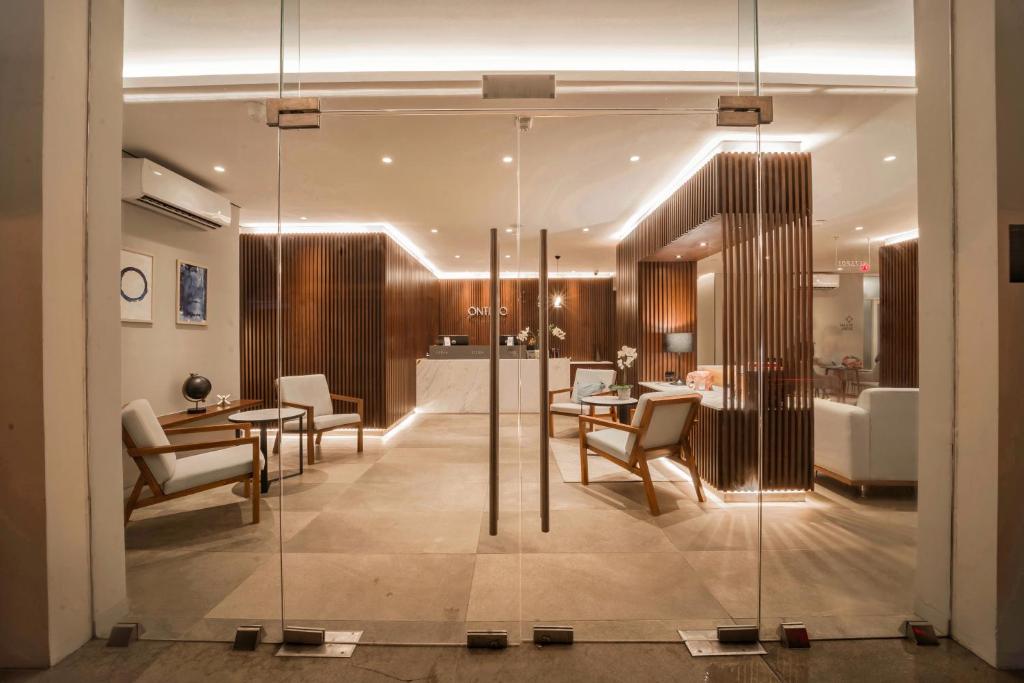 Posezení v ubytování Ontico Urban Design Hotel