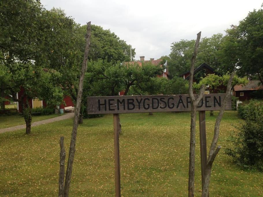 Zahrada ubytování Egen lägenhet i charmig miljö i Linköping V