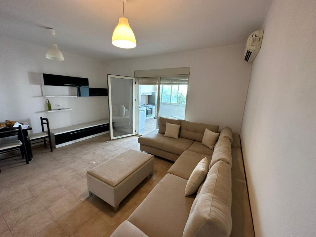 Luis home - Imazhi 3
