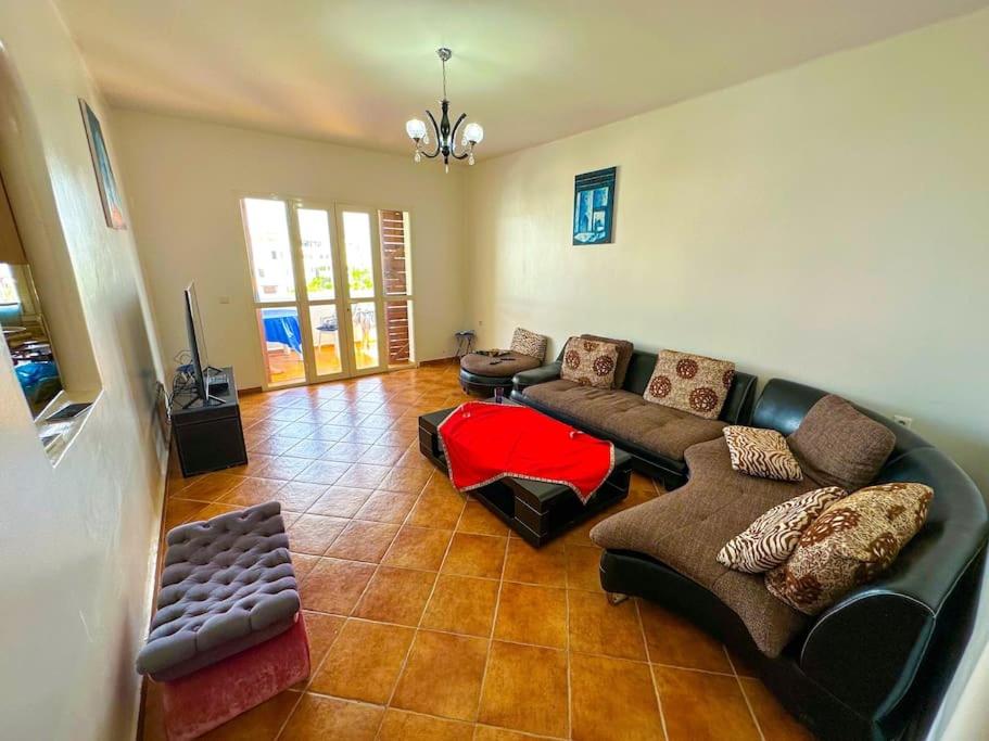 Spacieux appart à Lacassia