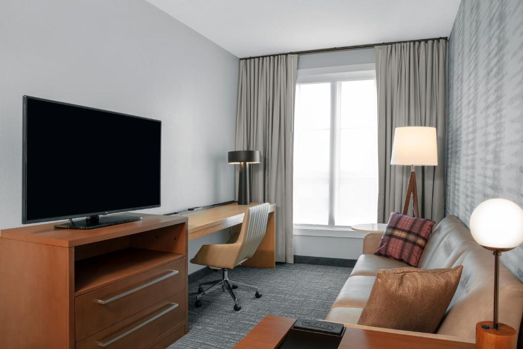 Residence Inn by Marriott Norwalk - 1 Slaapkamer Suite, 2 Queen