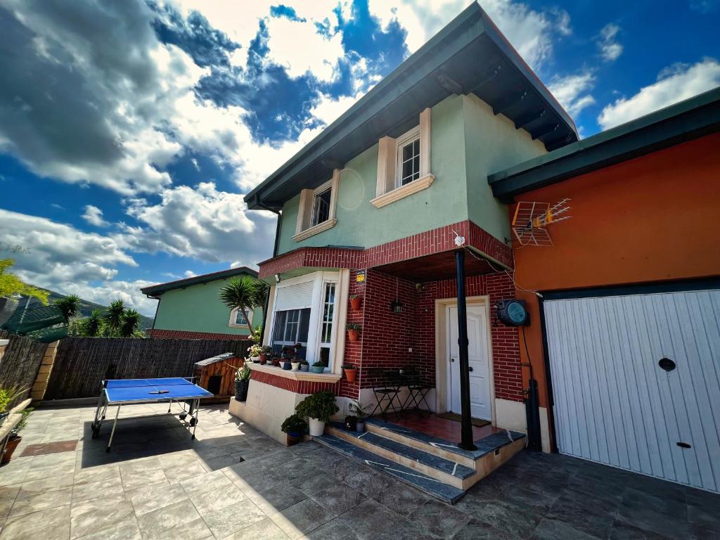 Casas y chalets La casuca de Logan en Castro Urdiales, Cantabria