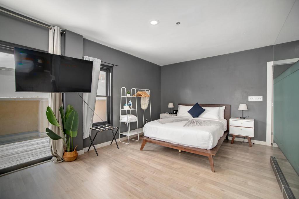 Good Hotels Downtown Denver - Studio