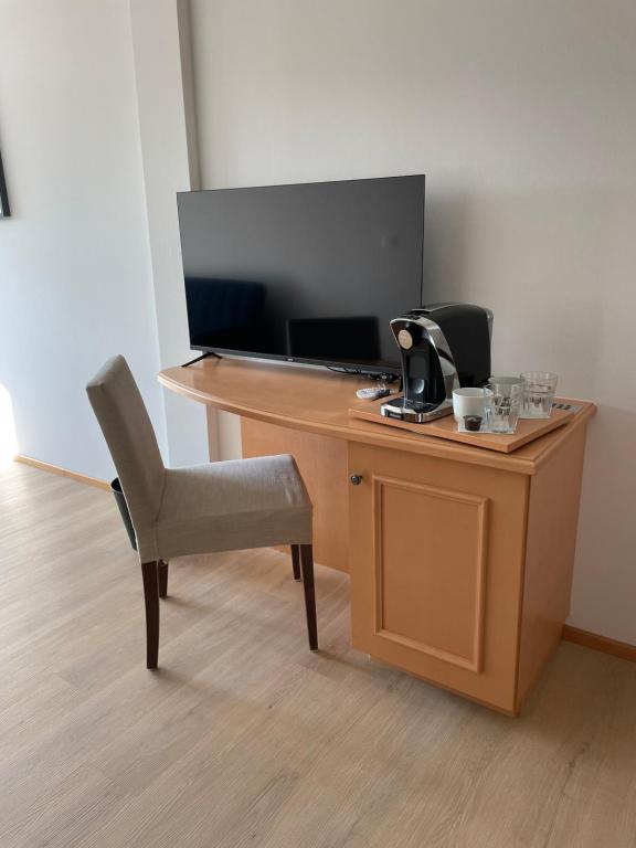 TV a/nebo společenská místnost v ubytování Gut Schlafen - Am Kogl