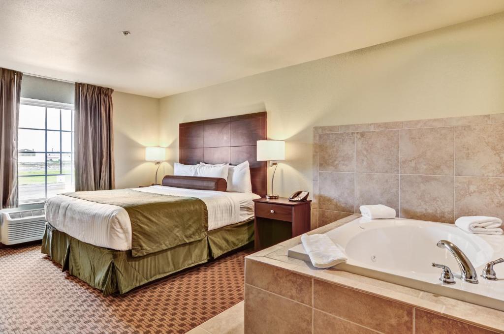 Cobblestone Inn & Suites - Ambridge - Chambre Roi Avec Tourbillon - Non-fumeur