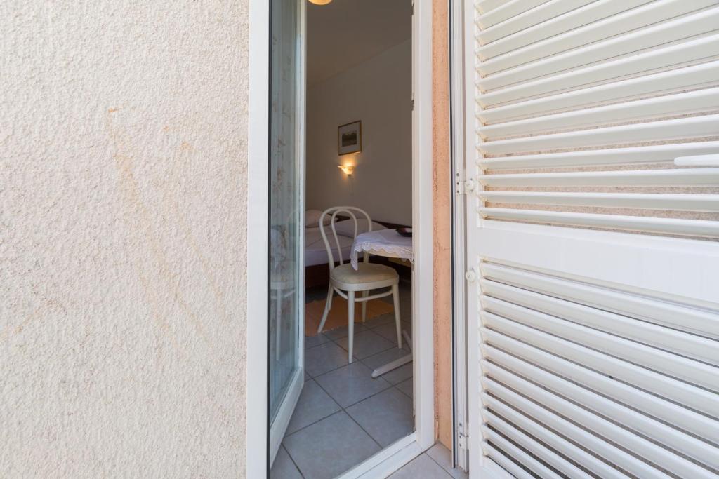 Fotografie z fotogalerie ubytování Apartments with parking spaces Tar, Porec - 6948 v destinaci Tar