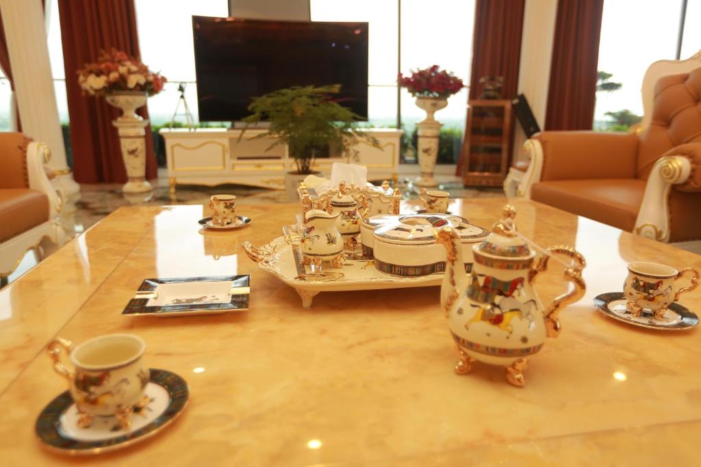 Khách sạn Phương Anh - King Suite Met Spa -bad