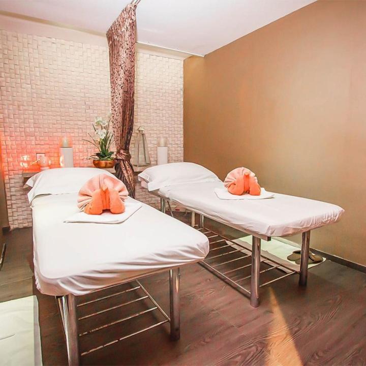 Lázně a/nebo wellness v ubytování Hotel XYZ