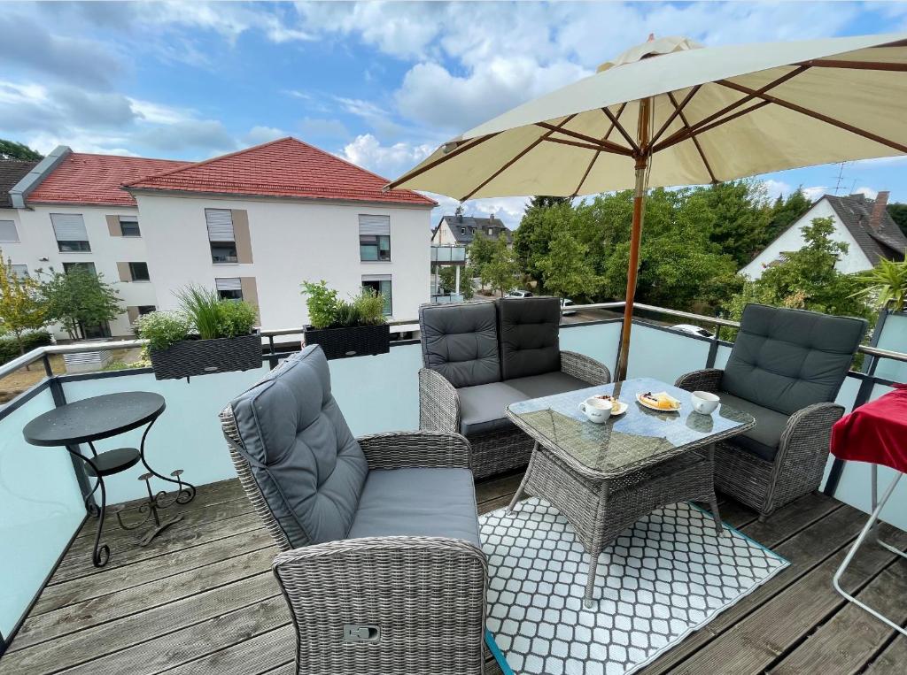 Posezení v ubytování Appartement Feucht -Bhf 5 Min - Nähe Messe