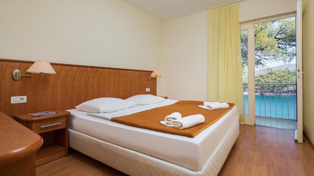 Bazén v ubytování Fontana Resort nebo v jeho okolí