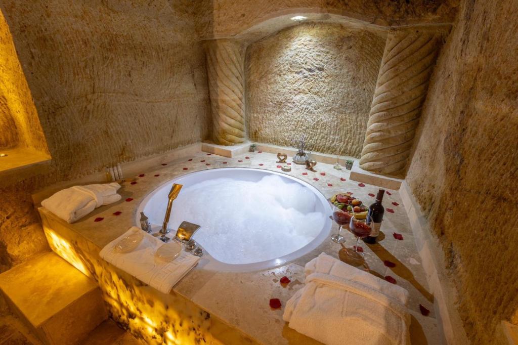 Tale Cave İnn - Superior King Room