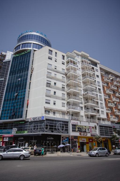446 Luxury Apartament Center - Imazhi 4